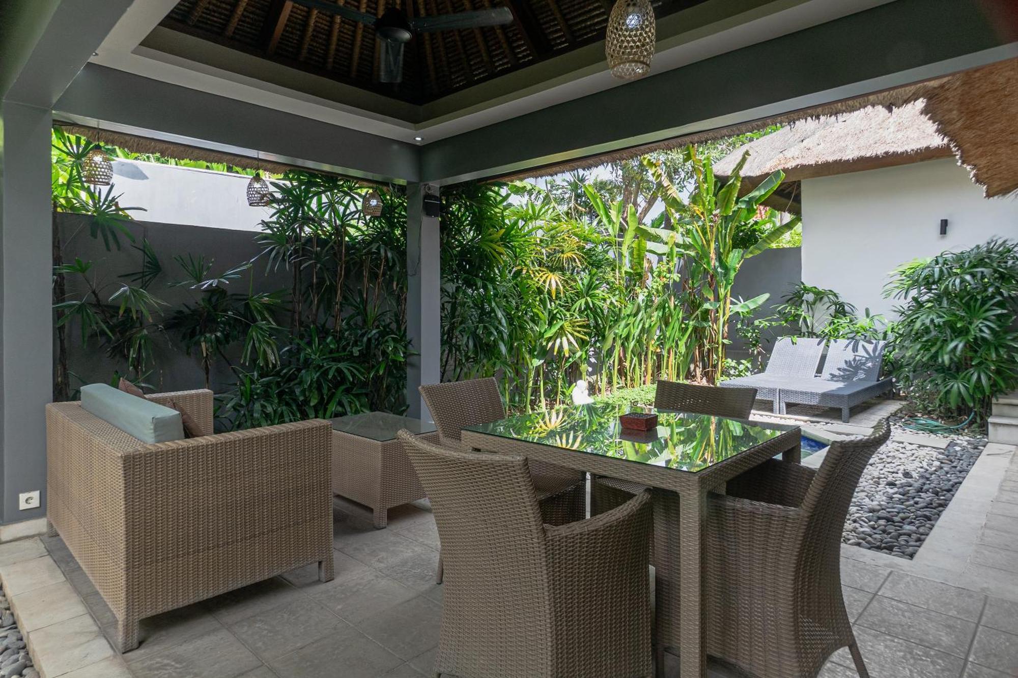 Balinea Holiday Home Seminyak Kültér fotó