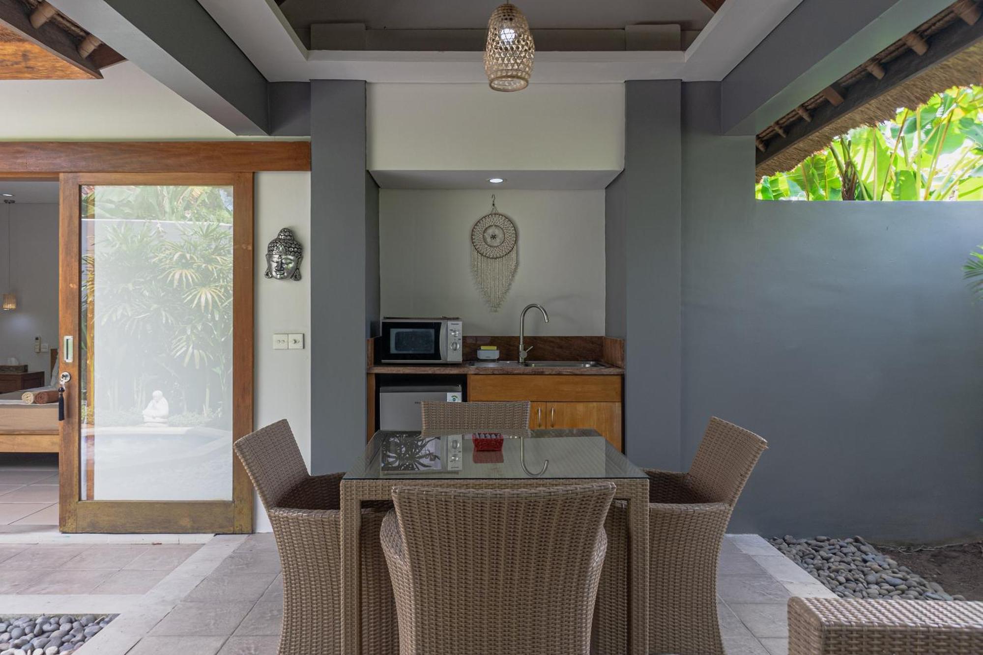 Balinea Holiday Home Seminyak Kültér fotó
