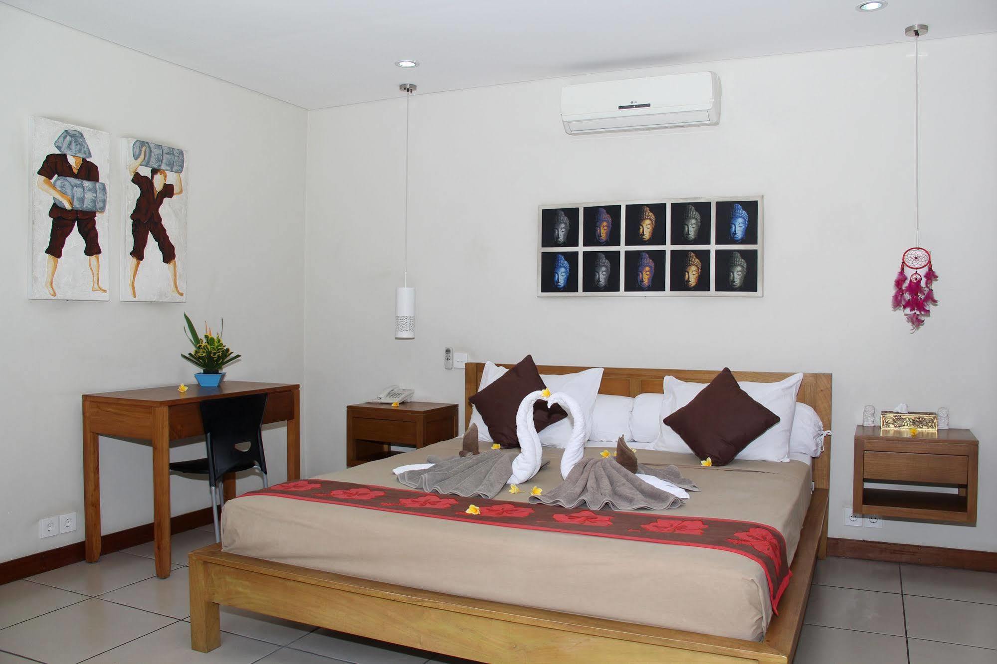 Balinea Holiday Home Seminyak Kültér fotó