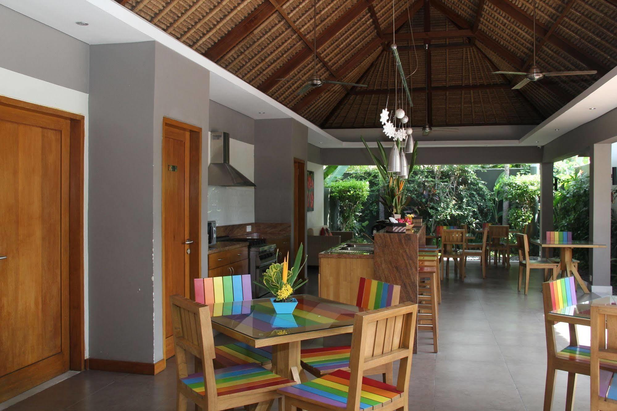 Balinea Holiday Home Seminyak Kültér fotó